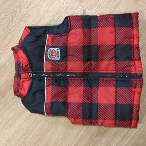 Toddler Puffer Vest, size 24 months, Red & Black Plaid